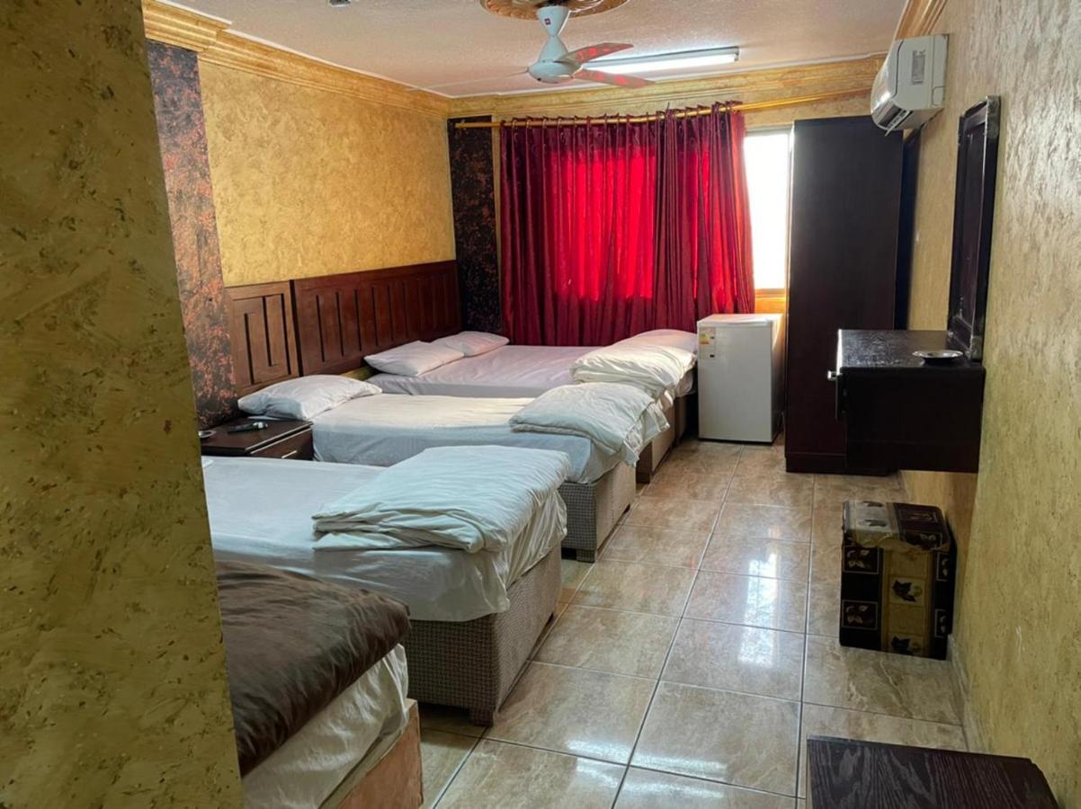Hotel Aqaba Roza Esterno foto